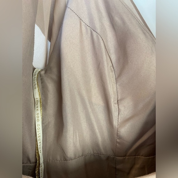 Jenny Yoo Bridesmaid dress Size 0 V-neck, flutter sleeve, side‎ slit - Picture 9 of 14